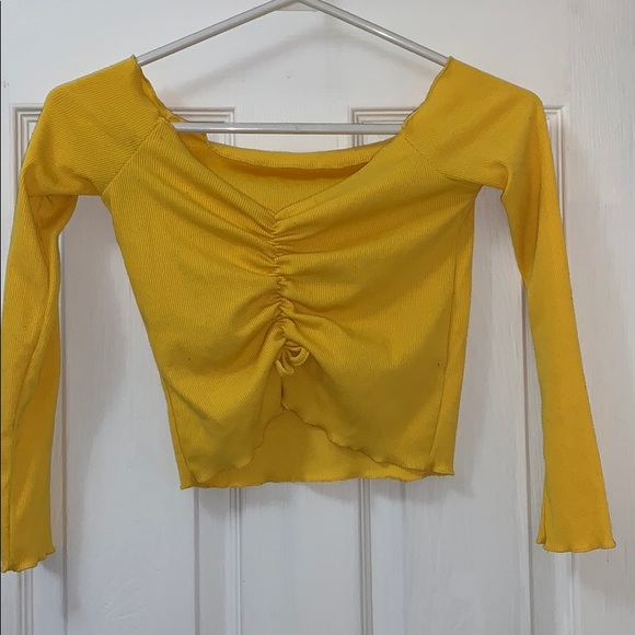 Cute yellow crop top! - Picture 1 of 2